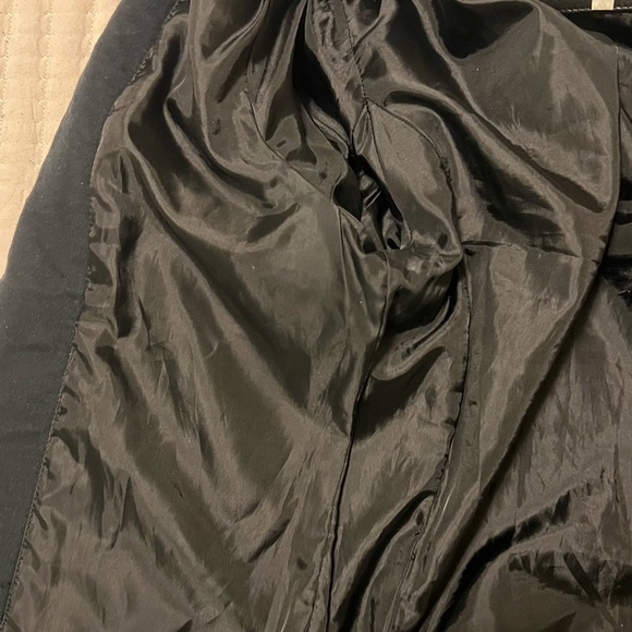 Leather Jacket - Picture 7 of 9